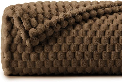 BEDELITE Fleece Blanket - 3D Jacquard Decorative Brown Throw Blankets for Couch & Bed, Soft and Cozy Warm Plush Fluffy Blanket All Seasons Suitable, 50x60Inches