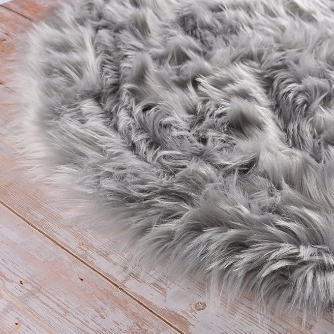 ORINOVA Light Grey Furry Washable Sheepskin Fur Area Rugs for Living Room Faux Fluffy Fur Rug for Bedroom Nursery Rug 4x6 Rectangle Rugs
