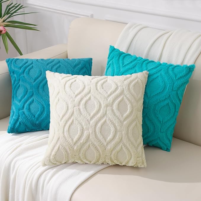 decorUhome Summer Throw Pillow Covers 18x18 Inch Set of 2, Soft Plush Faux Wool Turquoise Solid Couch Pillow Covers, Accent Farmhouse Neutral Square Pillow Cases for Sofa Bed Living Room