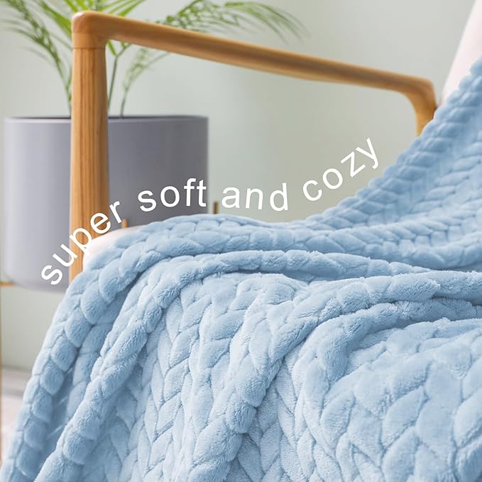 Exclusivo Mezcla Light Blue Fleece King Size Blanket for Bed, 90x104 Inches Soft Cozy 3D Decorative Jacquard Flannel Blankets, Lightweight Fuzzy Plush Warm Blankets for All Seasons