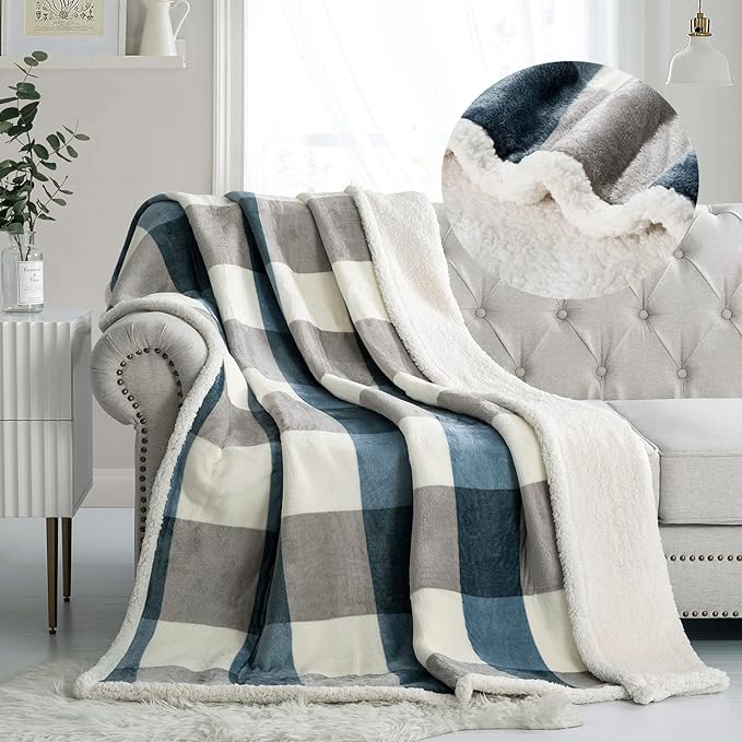 PU MEI Sherpa Throw Blanket for Couch Sofa 50“*60”-Fuzzy Soft Cozy Fleece Thick Warm Blanket for Winter, Soft Throws Plush Fluffy Lattice Flannel Blankets (Grey-Soft Blue)