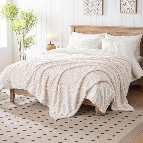 50x70 Inch Beige Throw Blanket - Soft & Fluffy Fleece, Cute & Aesthetic, Perfect for Sofa, Couch, Chair, Bed, Living Room & Bedroom, All-Season Use, Plush & Cozy Decorative Blanket