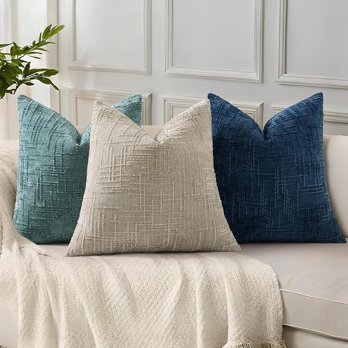 decorUhome Light Brown Chenille Throw Pillow Covers 16x16 Set of 2 Textured Soft Cozy Slubby Couch Pillow Covers Modern Farmhouse Boho Decorative Pillow Cases for Bed Sofa Living Room