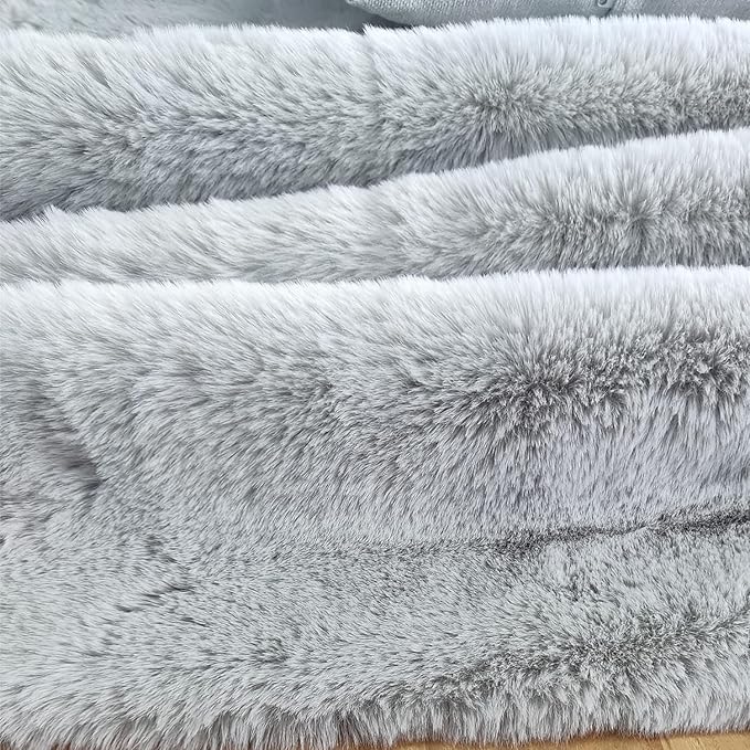 Ghouse Faux Rabbit Fur Round Rug 4ft Grey Round Rugs for Bedroom Decor Fluffy Area Rugs for Living Room, no-Shedding Carpet Sheepskin Washable Rug Rome Decor