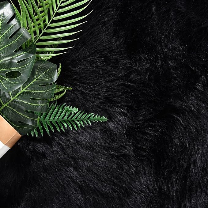 Latepis Black Fur Rug for Bedroom Throw Rugs 2x3 Faux Sheepskin Rug Washable Fluffy Shag Rugs Carpet for Cushion Pet Mat Room Décor Rectangle