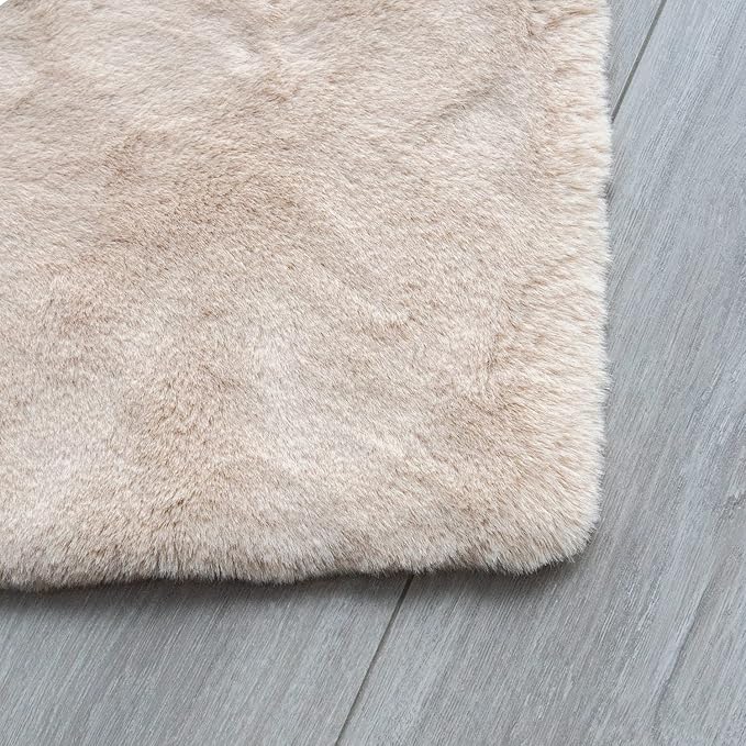 ORINOVA Light Brown Beige Plush Washable Fluffy Area Rugs for Bedroom Faux Fuzzy Bunny Fur Rug for Living Room Nursery Rug 3x5 Boho Rugs
