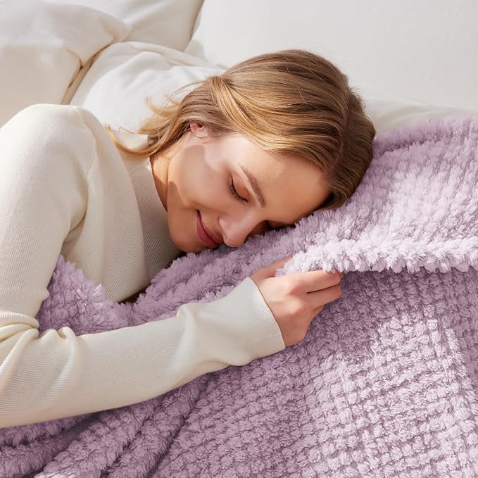 Whale Flotilla King Size Fuzzy Fleece Blanket for Bed, 90x104 Inch Fluffy Warm Soft Jacquard Blankets for All Season, Lightweight and Cozy, Lilac
