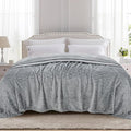 TOONOW Fleece Bed Blanket King Size 90x108 inches, Super Soft Fluffy Fuzzy Plush Blanket Geometric Pattern Cozy Microfiber Flannel Blankets for Couch, Bed, Sofa, Light Grey