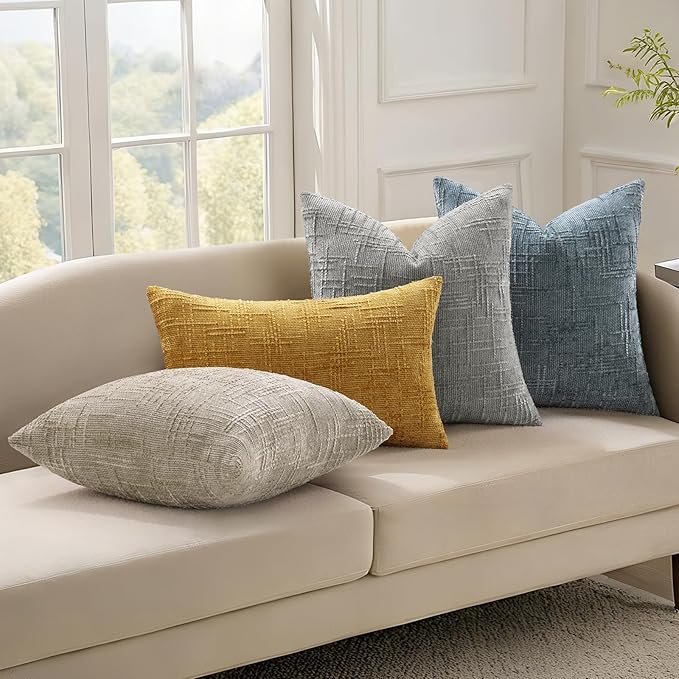 decorUhome Light Brown Chenille Throw Pillow Covers 18x18 Set of 2 Textured Soft Cozy Slubby Couch Pillow Covers Modern Farmhouse Boho Decorative Pillow Cases for Bed Sofa Living Room