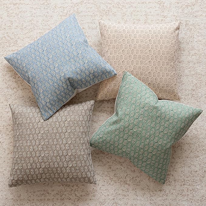 Foindtower Set of 2 Decorative Vintage Floral Print Throw Pillow Covers Neutral Modern Farmhouse Cushion Covers Boho Home Decor for Sofa Chair Couch Bedroom Living Room Outdoor,18×18 Inch,Powder Blue